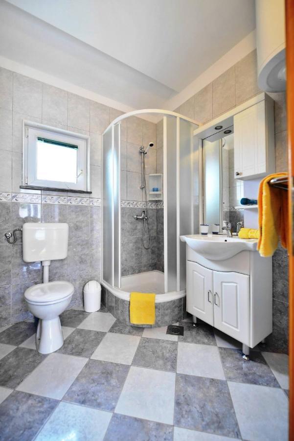 Apartments Katarina Bol Dış mekan fotoğraf