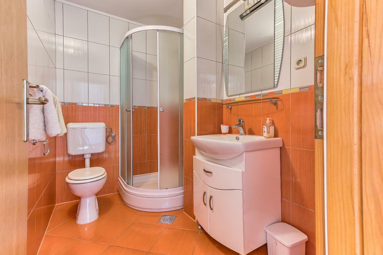 Apartments Katarina Bol Dış mekan fotoğraf